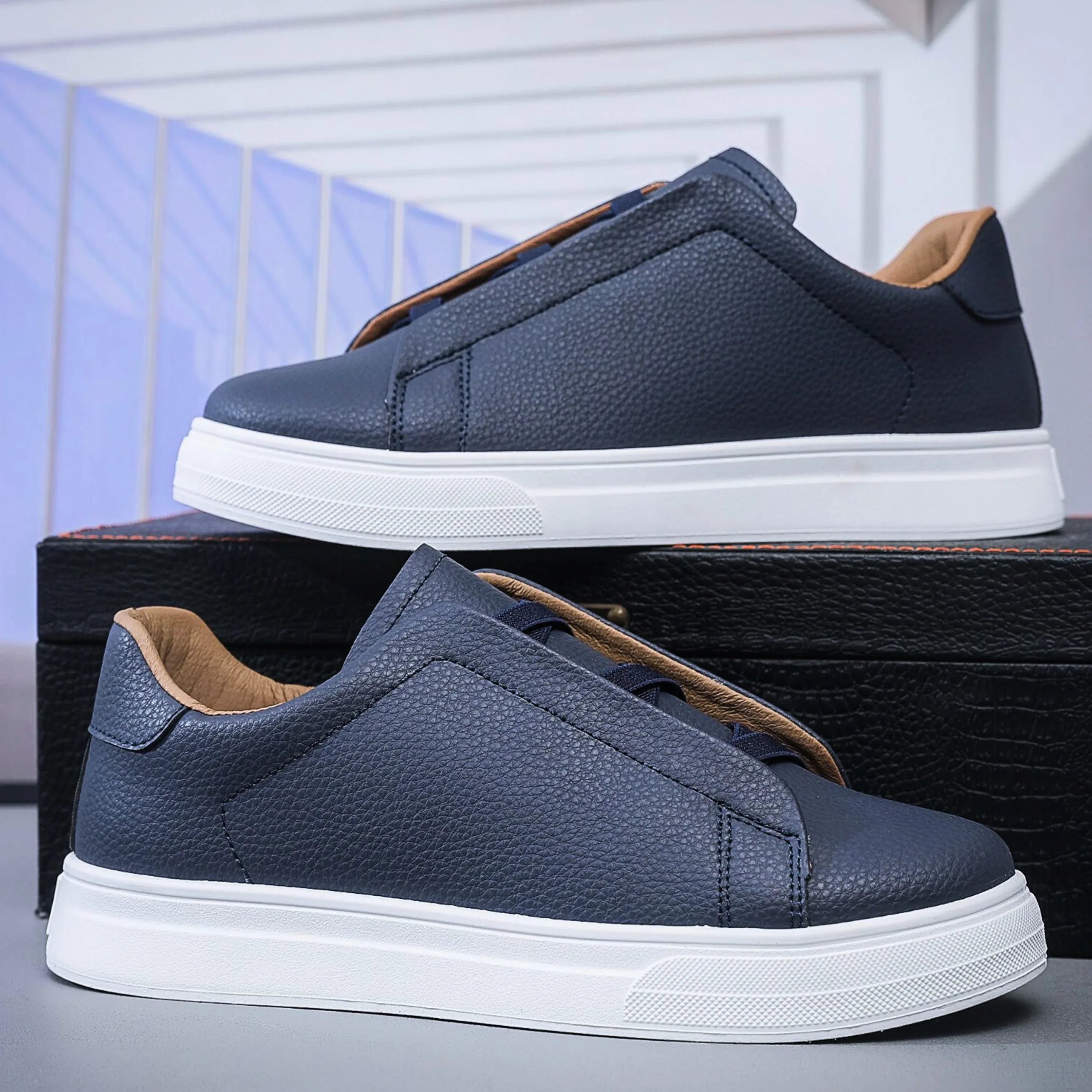 AVANOAH | SLIP-ON SNEAKERS FOR MEN