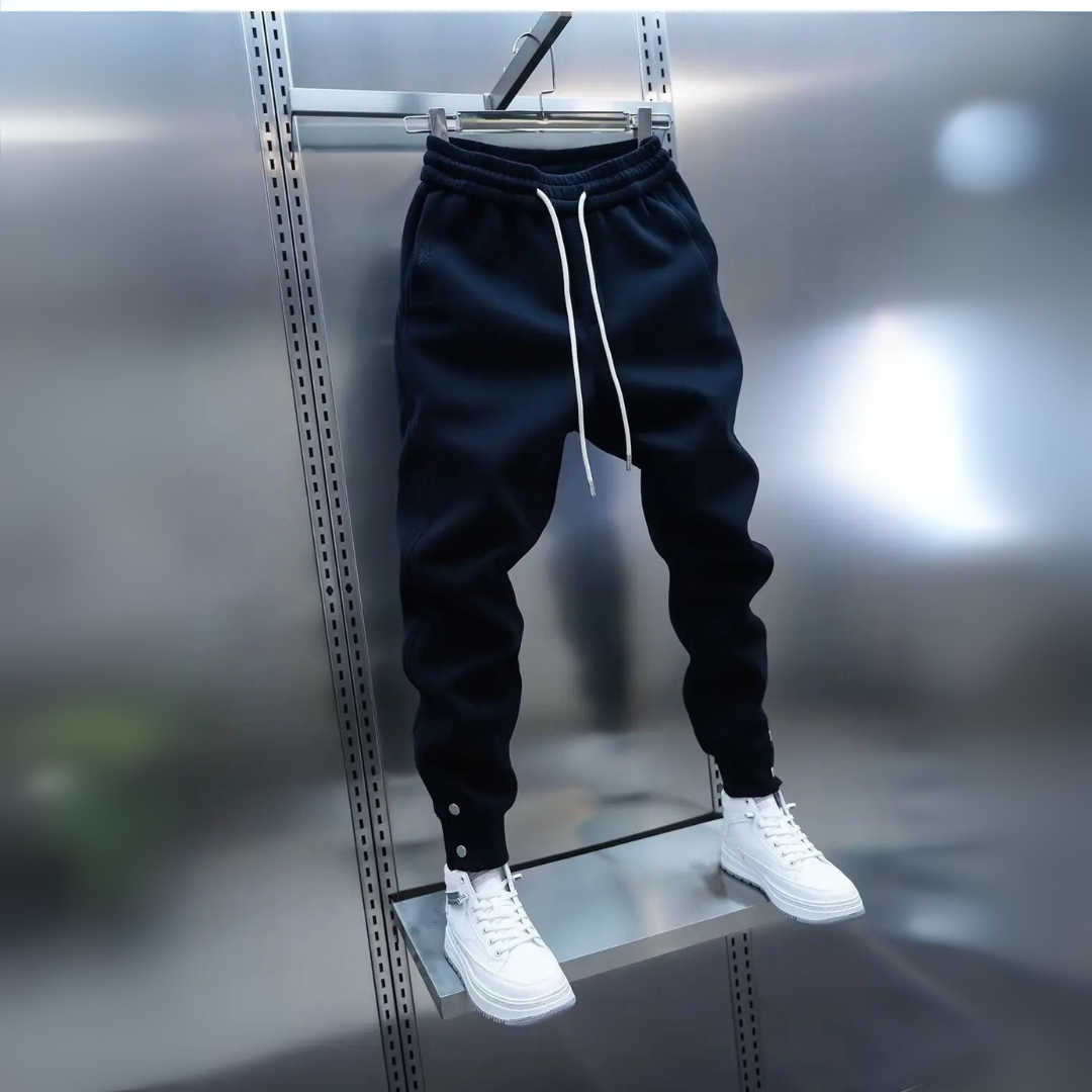 AVANOAH | SLIM-FIT PANTS