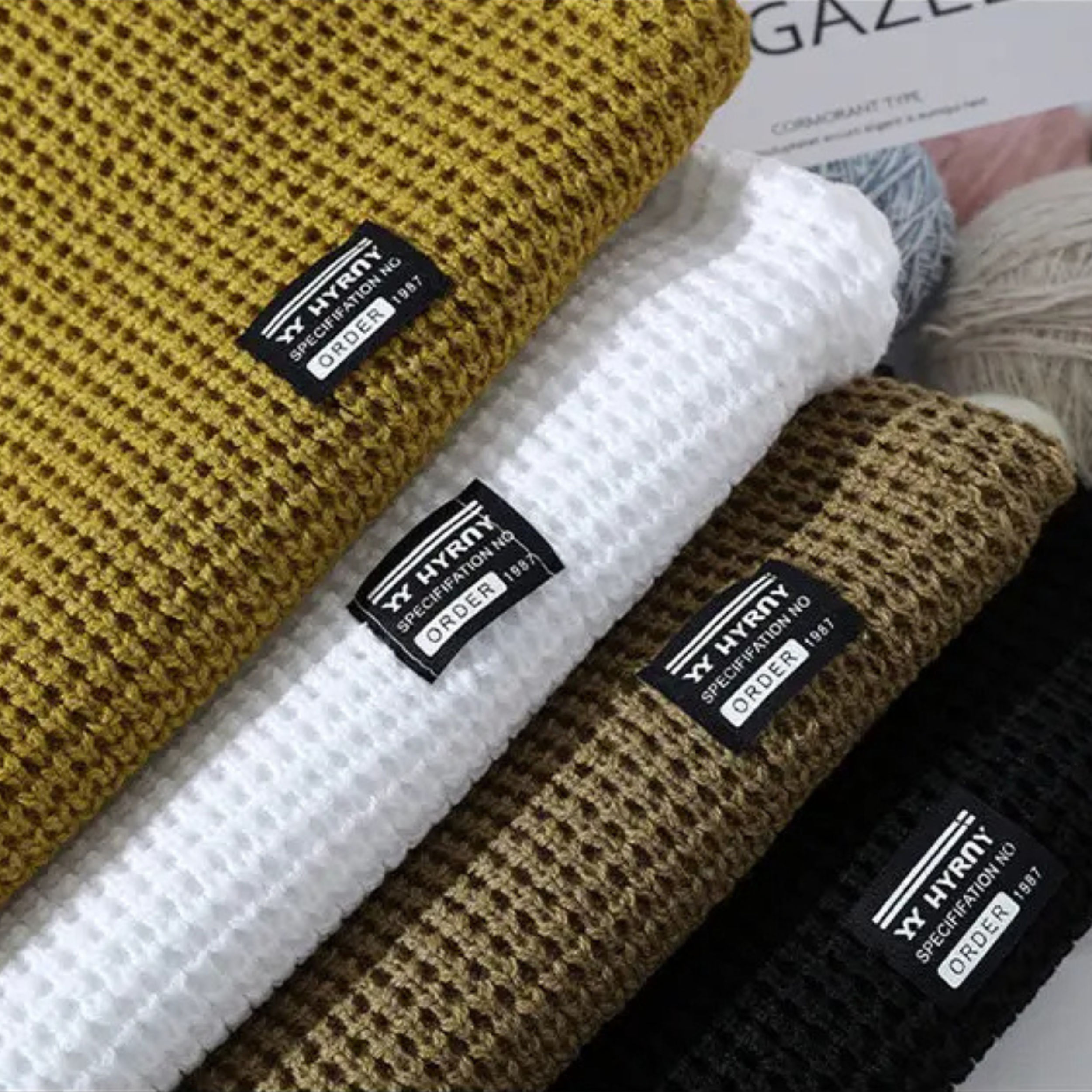 AVANOAH | TEXTURED KNIT SWEATER FOR MEN