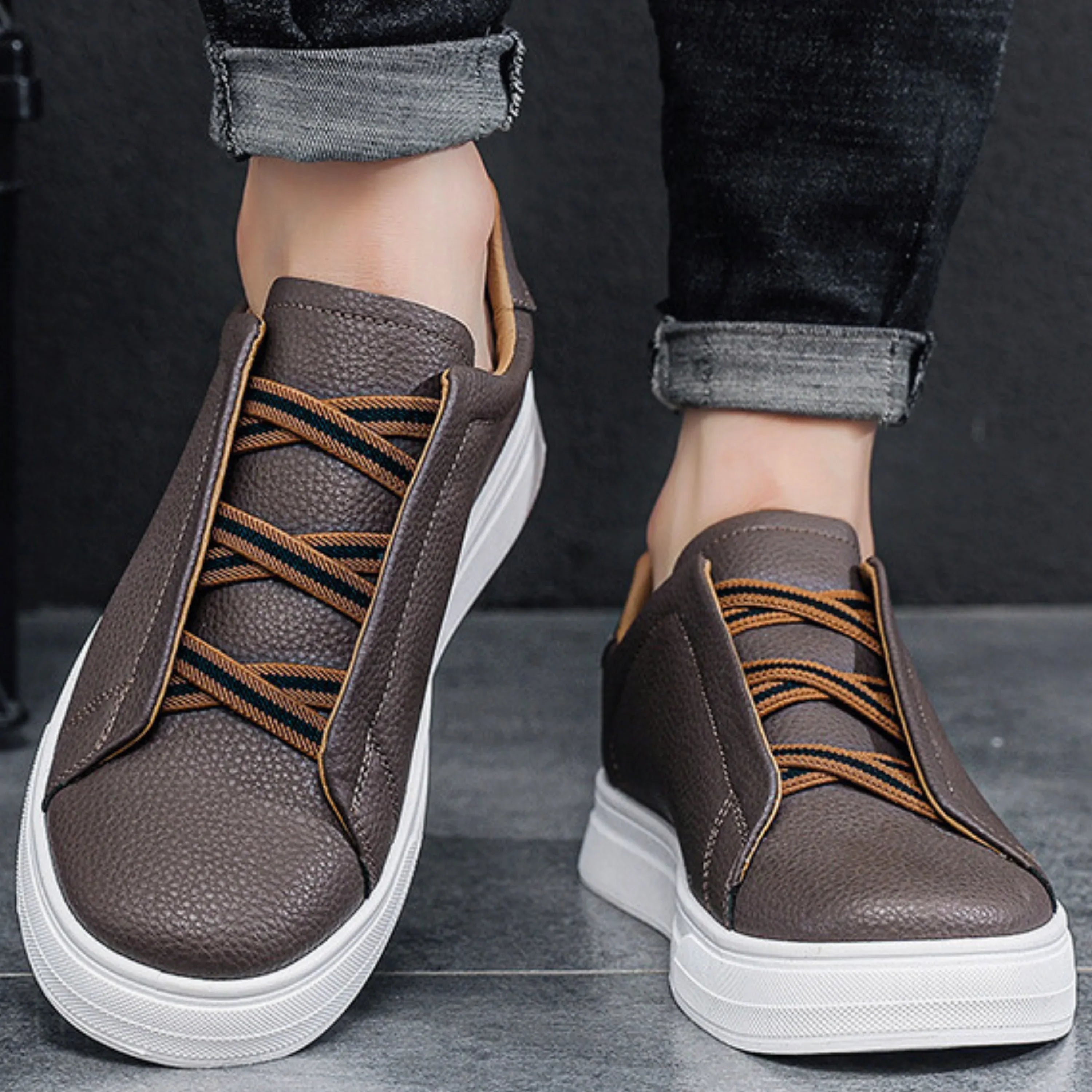 AVANOAH | SLIP-ON SNEAKERS FOR MEN
