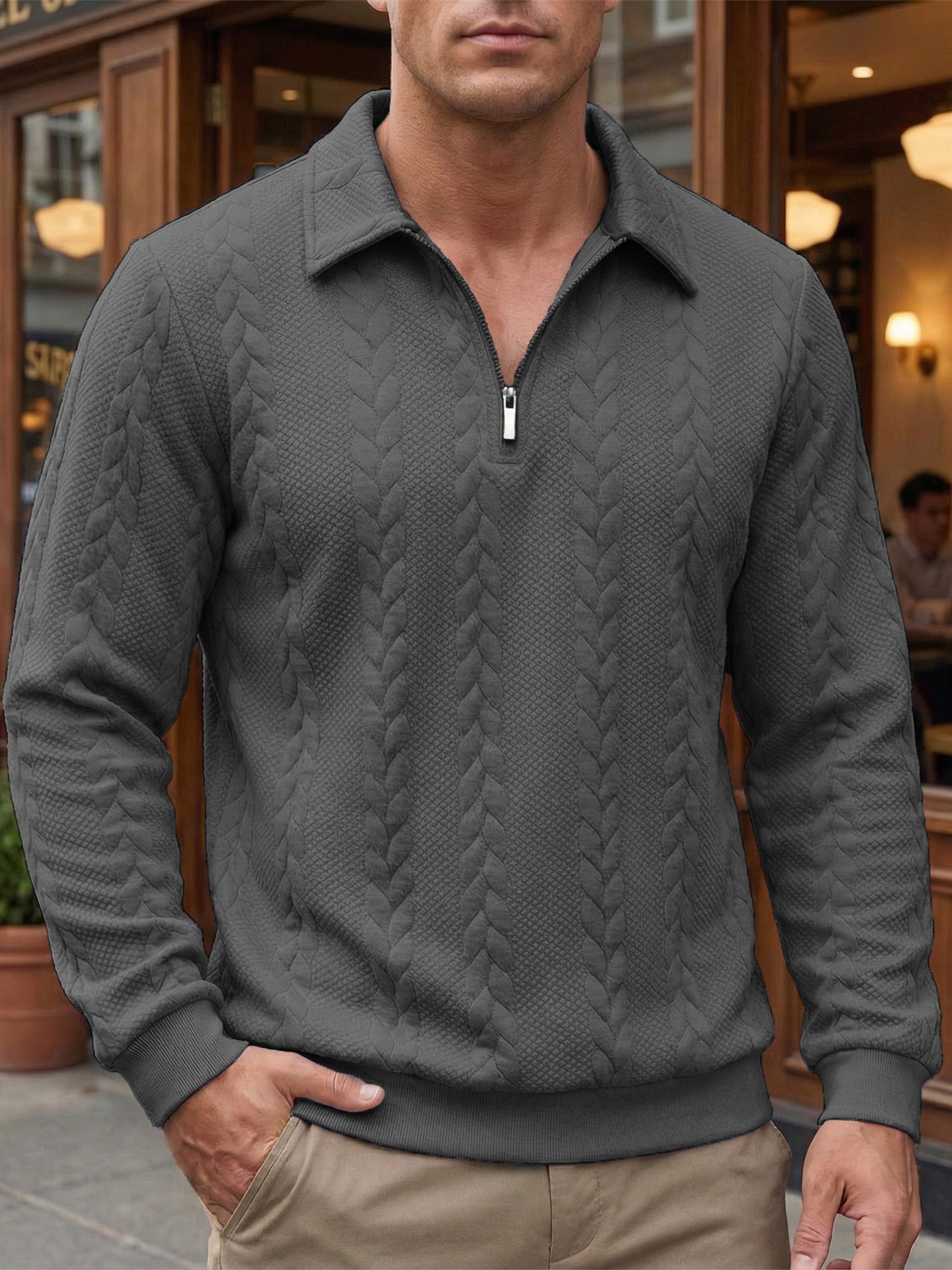 AVANOAH | ELEGANT HALF-ZIP POLO FOR MEN