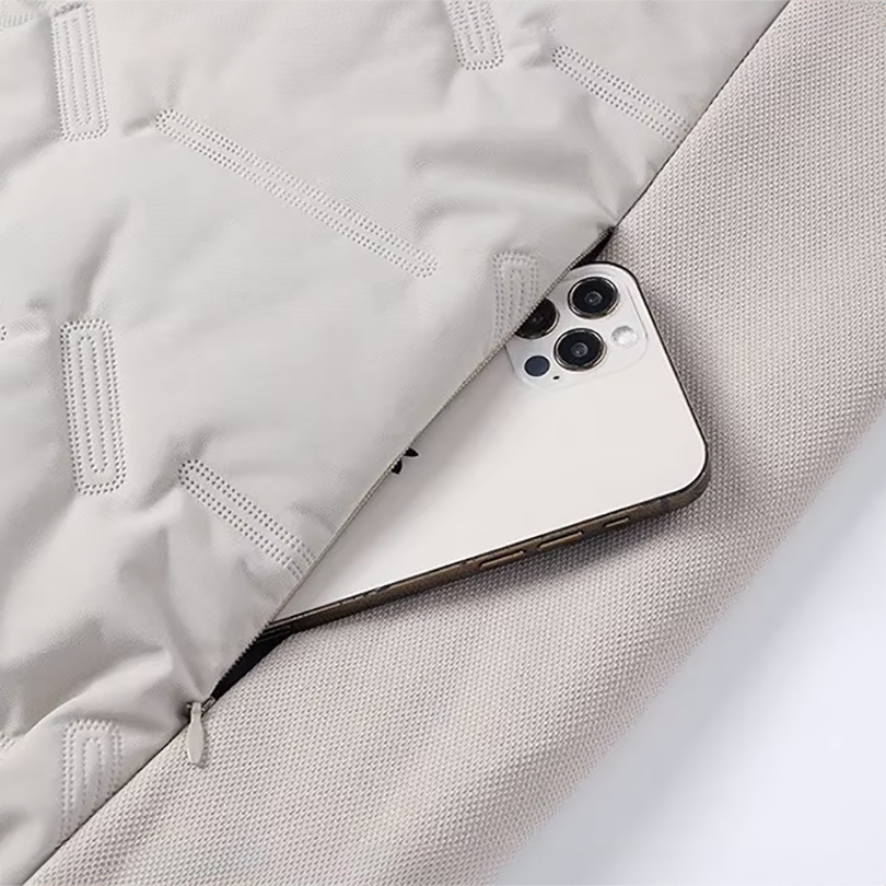 AVANOAH | RELAXED HOODED JACKET